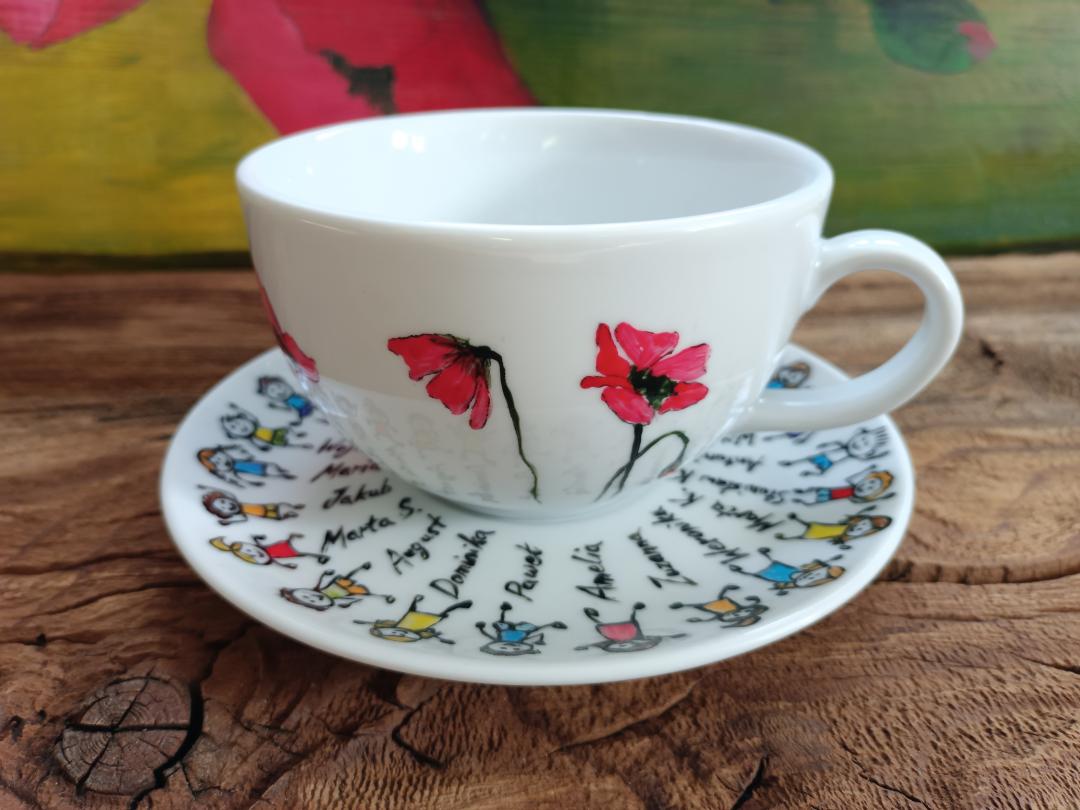 Artystycznie malowana porcelana